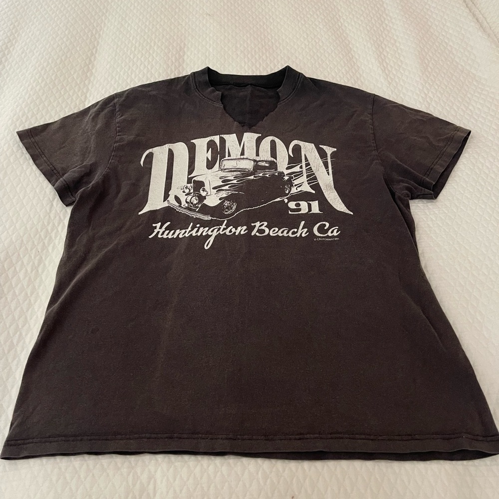 Black t-shirt